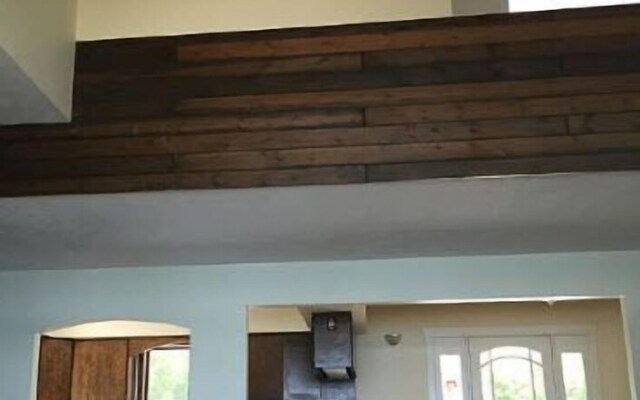 The Villa on Suttons Bay