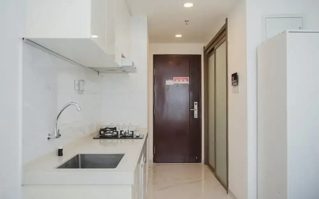 Nice And Homey Studio Room At Sky House Bsd Apartment