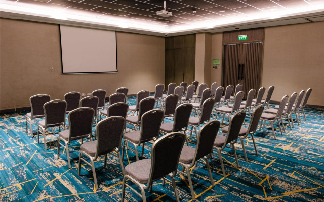 Park Inn By Radisson Bacolod