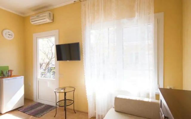 Guest House "At Irina"