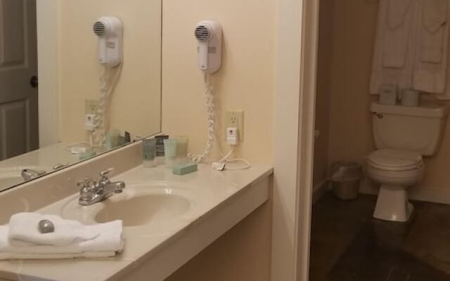 Downtown Guest Quarters Hotel