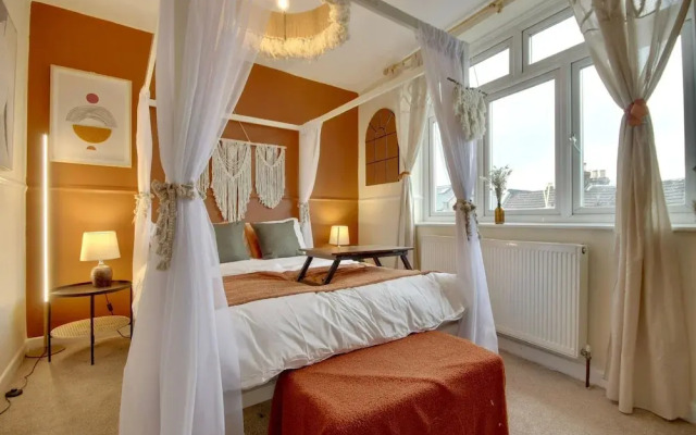 Costal Bohemian Retreat Central Southsea