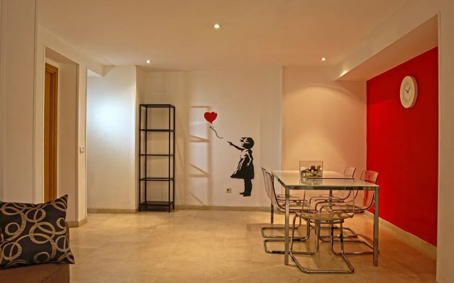 Sol Square Apartments