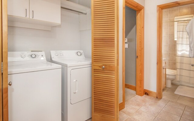 Timberfalls 1902 2 Bedroom Condo by RedAwning