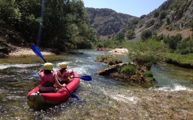 Micanovi Dvori Mobile Home Village Zrmanja