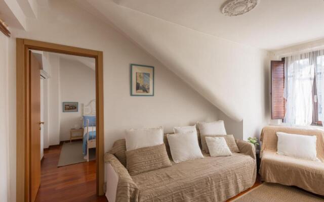 Mansarda Genovesi nel Quartiere di Crocetta by Wonderful Italy