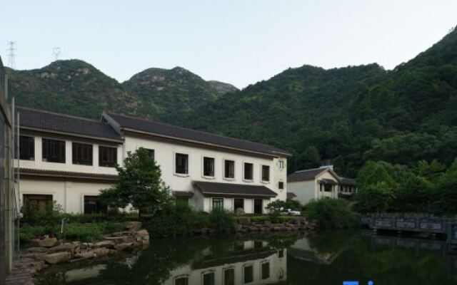 Yinying Mountain Villa