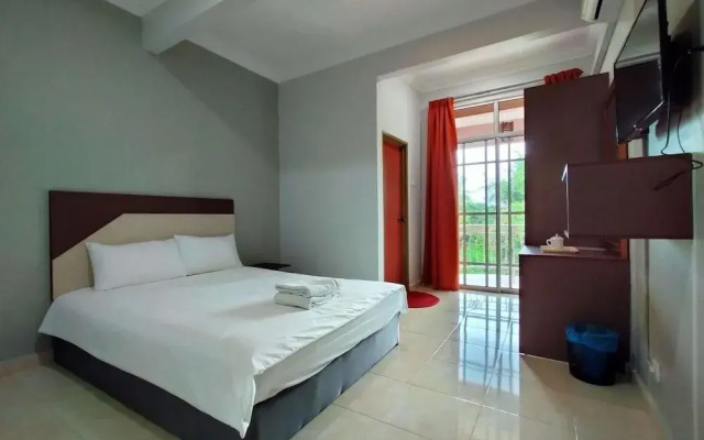 OYO 89934 Rose Village Inn & Spa