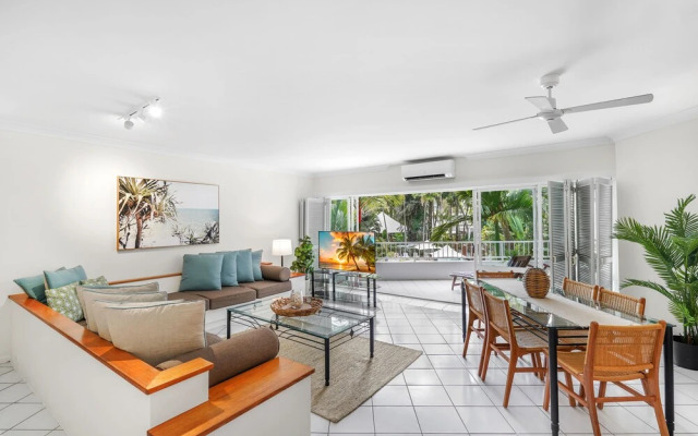 Poolside Apt. in Alamanda Beachfront Resort 54