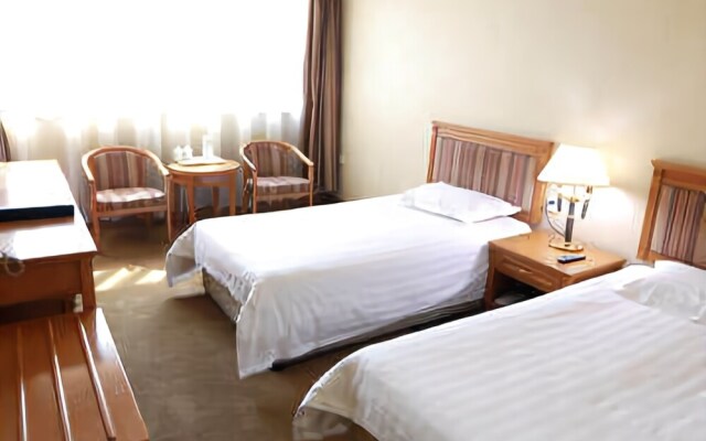 Moon Bay TV City Hotel