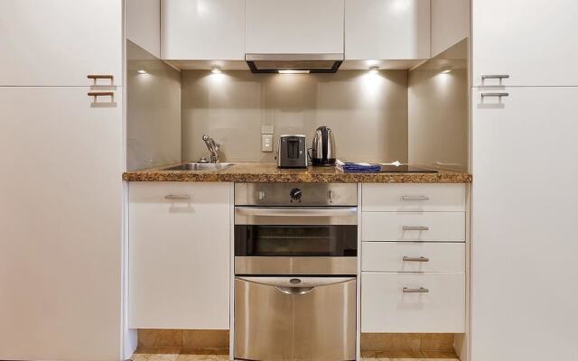 QV CBD Auckland Metropolis Apt - 722