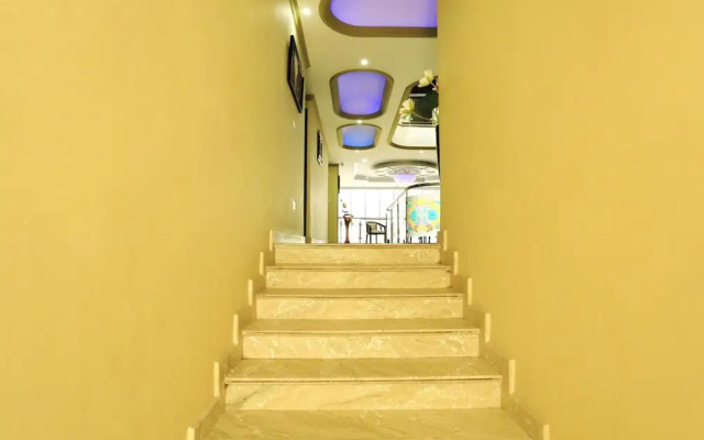 Crown Plaza Residency