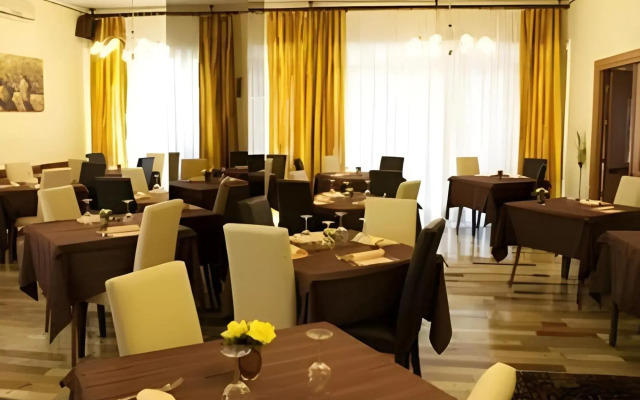 Hotel Suez