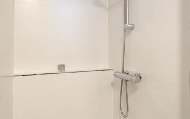 Guesthouse Citydrop, Amsterdam Flower Market