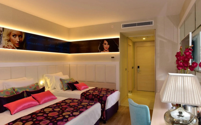 Azura Deluxe Resort & Spa - Ultra All Inclusive