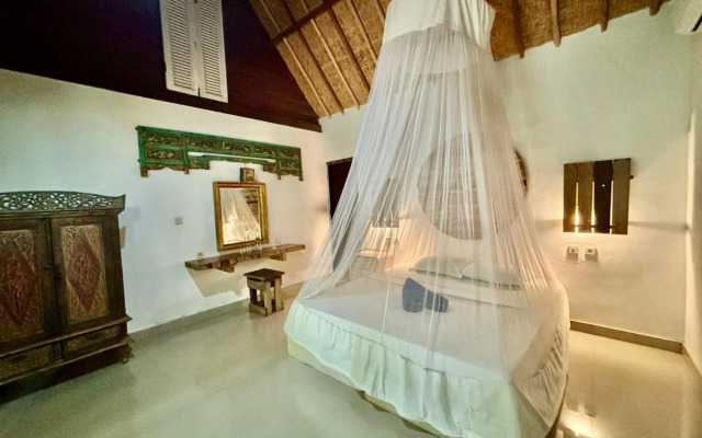 Classic Beach Villas