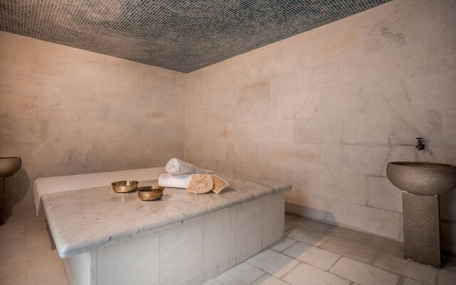 Lear Sense - Experience Luxury Hotel