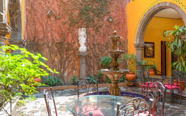Hotel Casa Dulce Maria