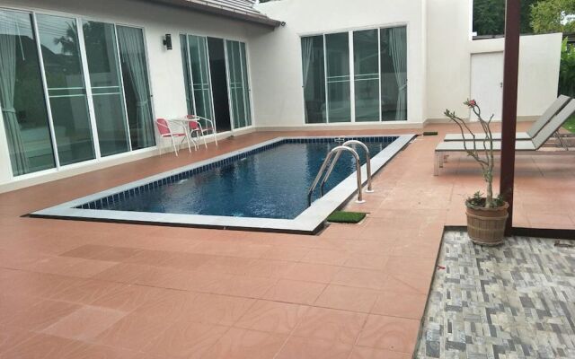 Tropical 2 Bedroom Pool Vill by PPF