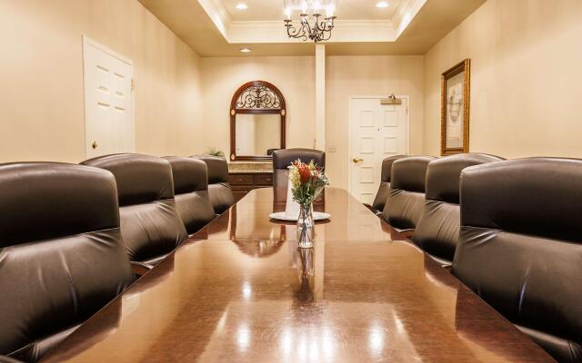 Hampton Inn & Suites Savannah Historic District