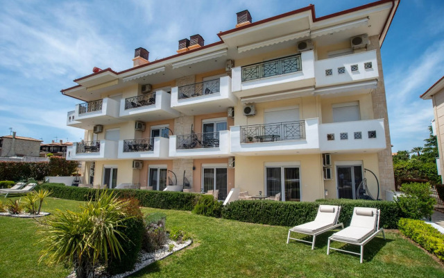 Lagaria Hotel & Apartments