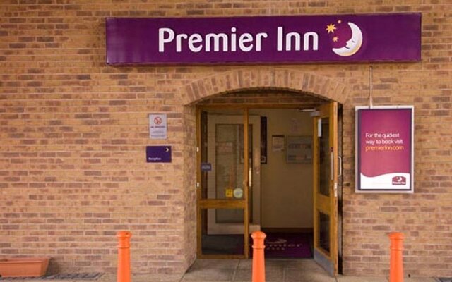 Premier Inn Sheffield/Barnsley (M1 Jct 36)
