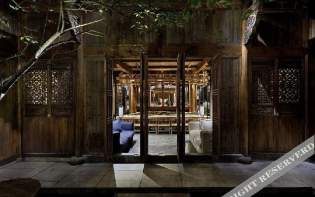 Sansheng Yizhai Hostel