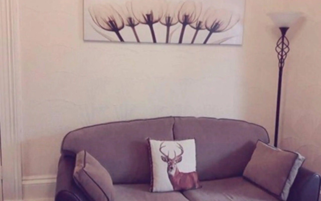 Bridle Lodge Apartments