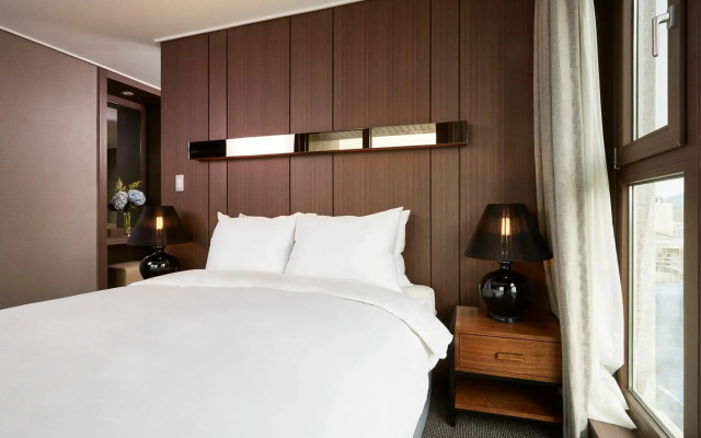 Raonstay In Perla Hotel