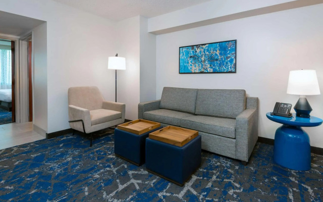Embassy Suites by Hilton Tampa USF Near Busch Gardens
