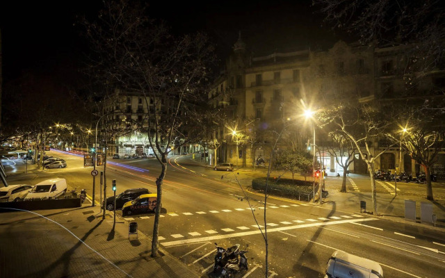 360 Hostel Borne
