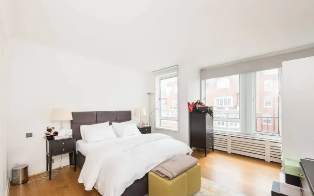Sloane Square Luxury Flat 4 Guests
