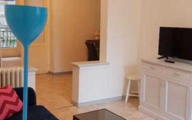 10 Rue des Récollets 1er gauche