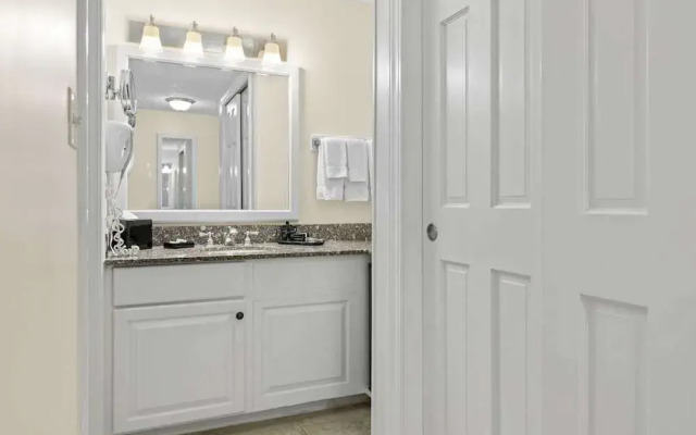 The Sparhawk Oceanfront Resort