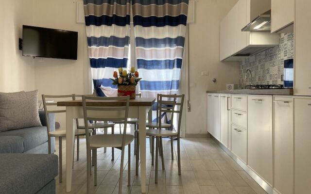 New and Bright Apartment Close to the Beach