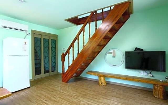 Hongcheon Yeongjin Pension