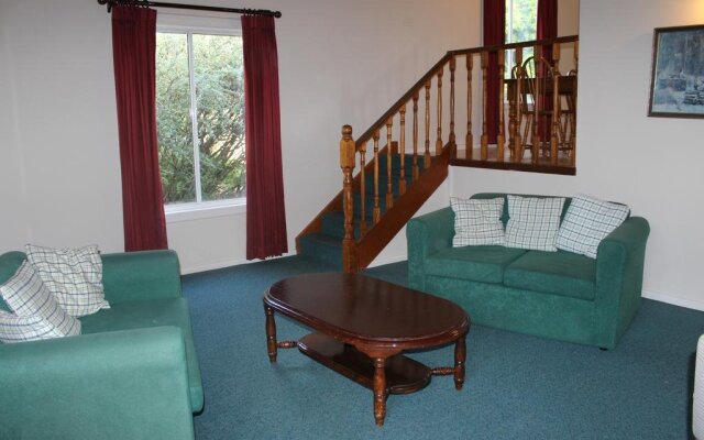 Mountain Top Holiday Home