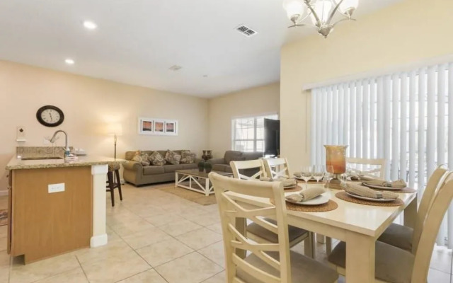 Villa Telles - Storey Lake