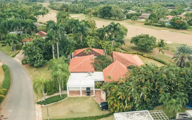 Wonderful 5BR Villa w Jacuzzi at Ingenio