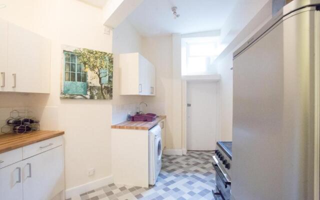 Bridge Street Apartment