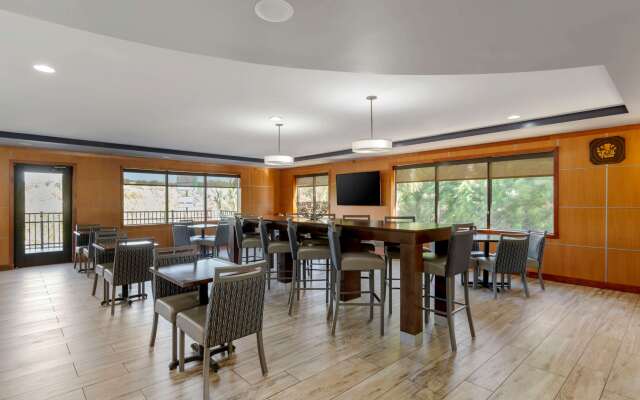 Comfort Suites Stockbridge Atlanta South