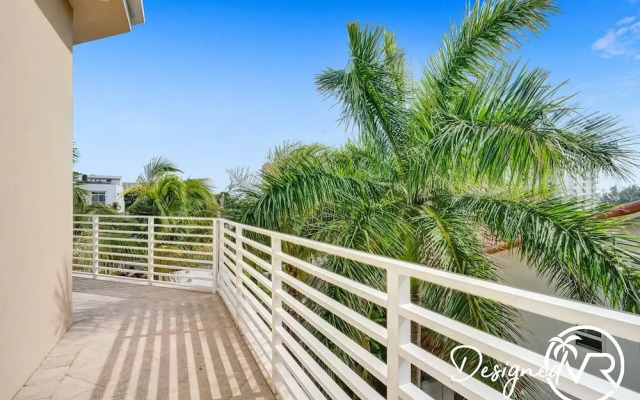 The Nia Tower Ultimate Beach House