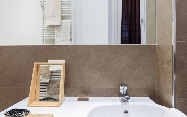 JOIVY 1-Bed Flat In Quiet Neighborhood