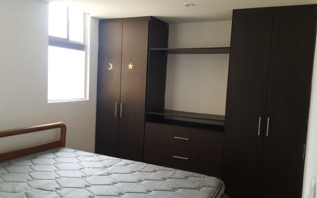 Apartamento 2 alcobas piso alto