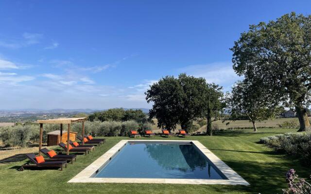 Beautiful Modern Villa IN THE Tuscan Countryside-villa Conti