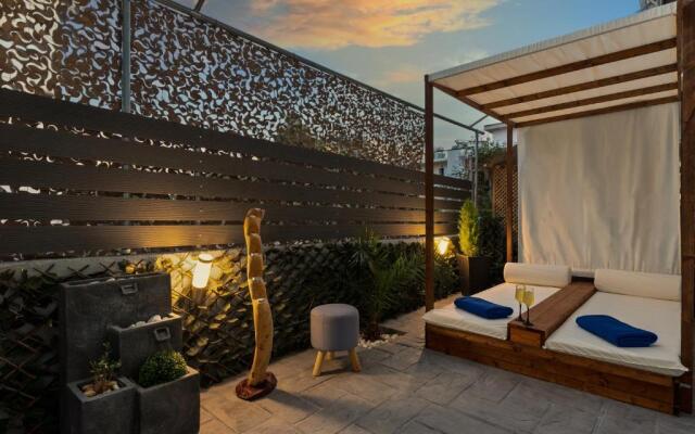 Luxcrib&Spa in Glyfada