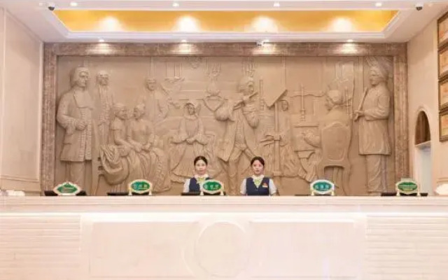 Vienna Hotel Suzhou Industrial Park Yangcheng Lake Fashion Stage
