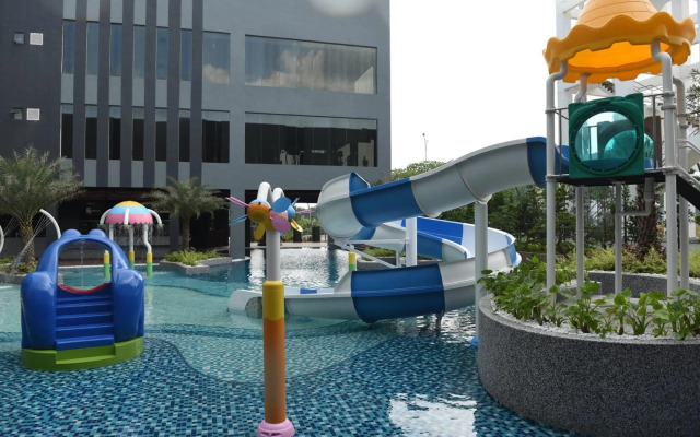 Vangohh Eminent Hotel & Spa