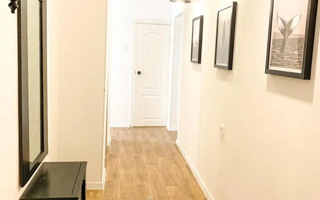 Birdie Home at Nauky metro