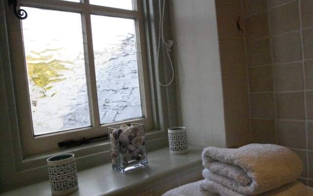 Barton House B&B